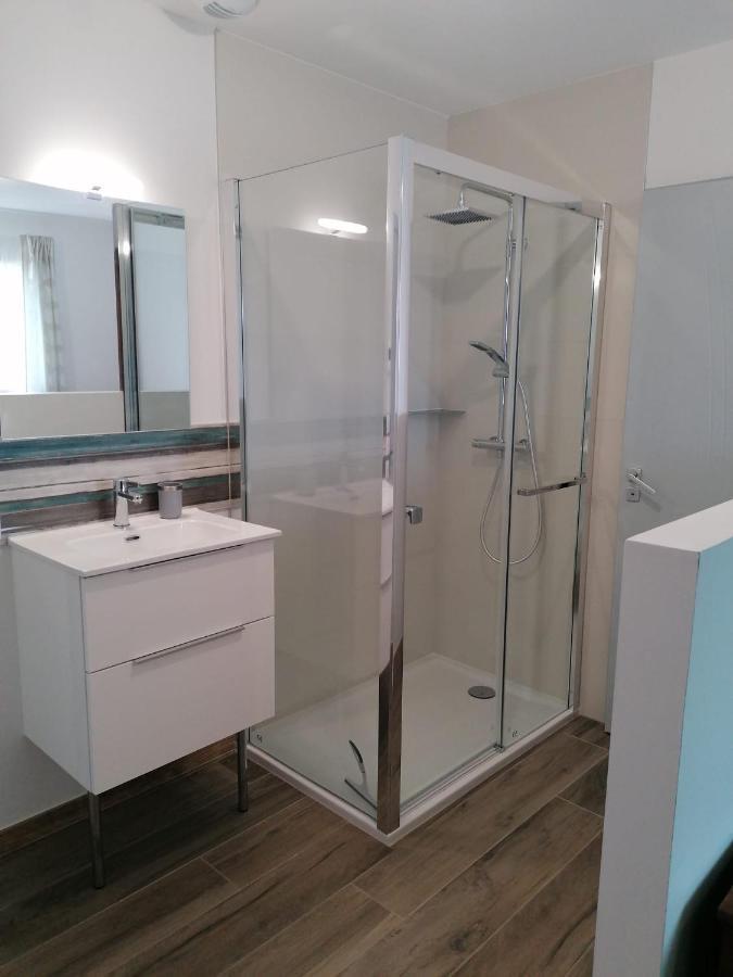 Chambre Vue Lac Av Piscine Prunières Exterior foto